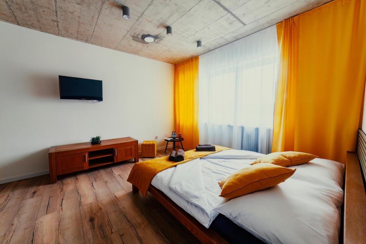Bird House Hotel Presov Ngoại thất bức ảnh