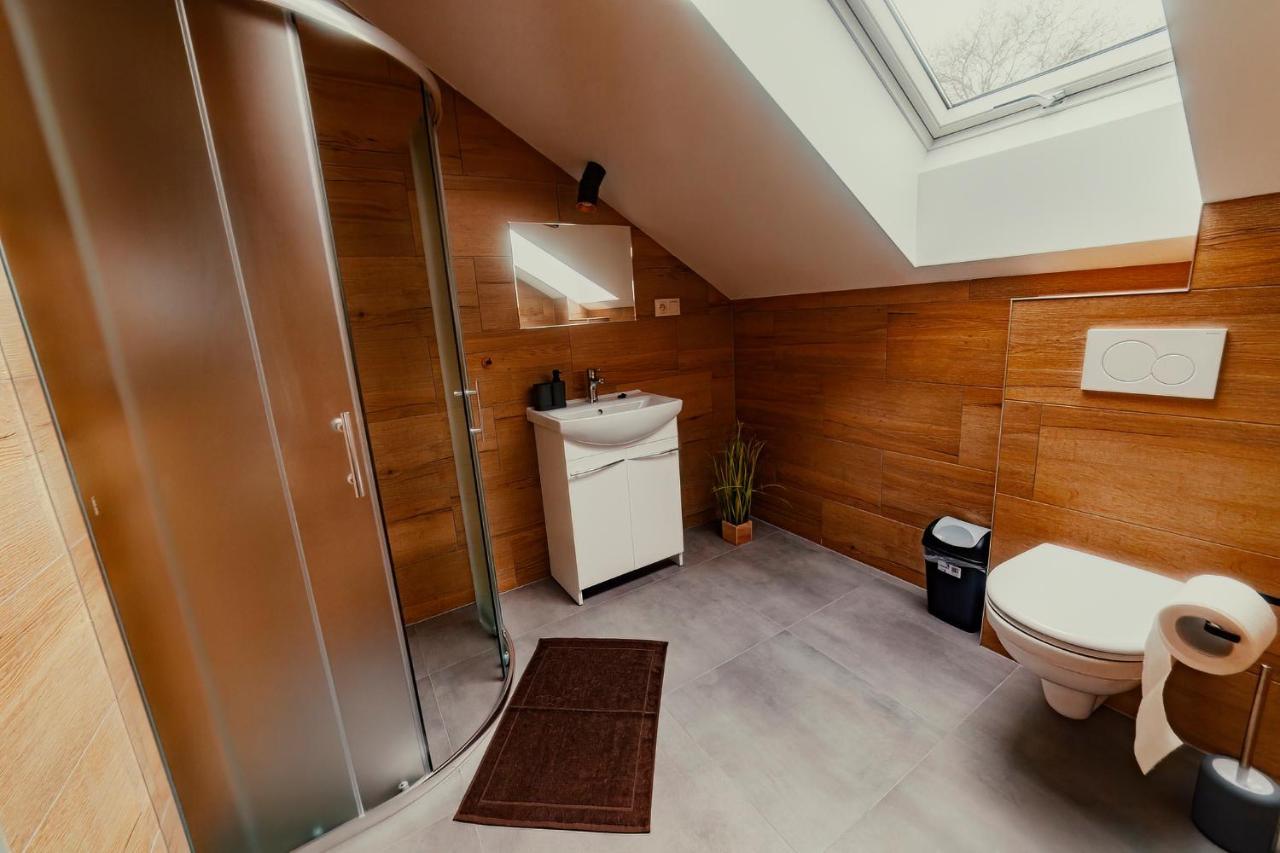 Bird House Hotel Presov Ngoại thất bức ảnh