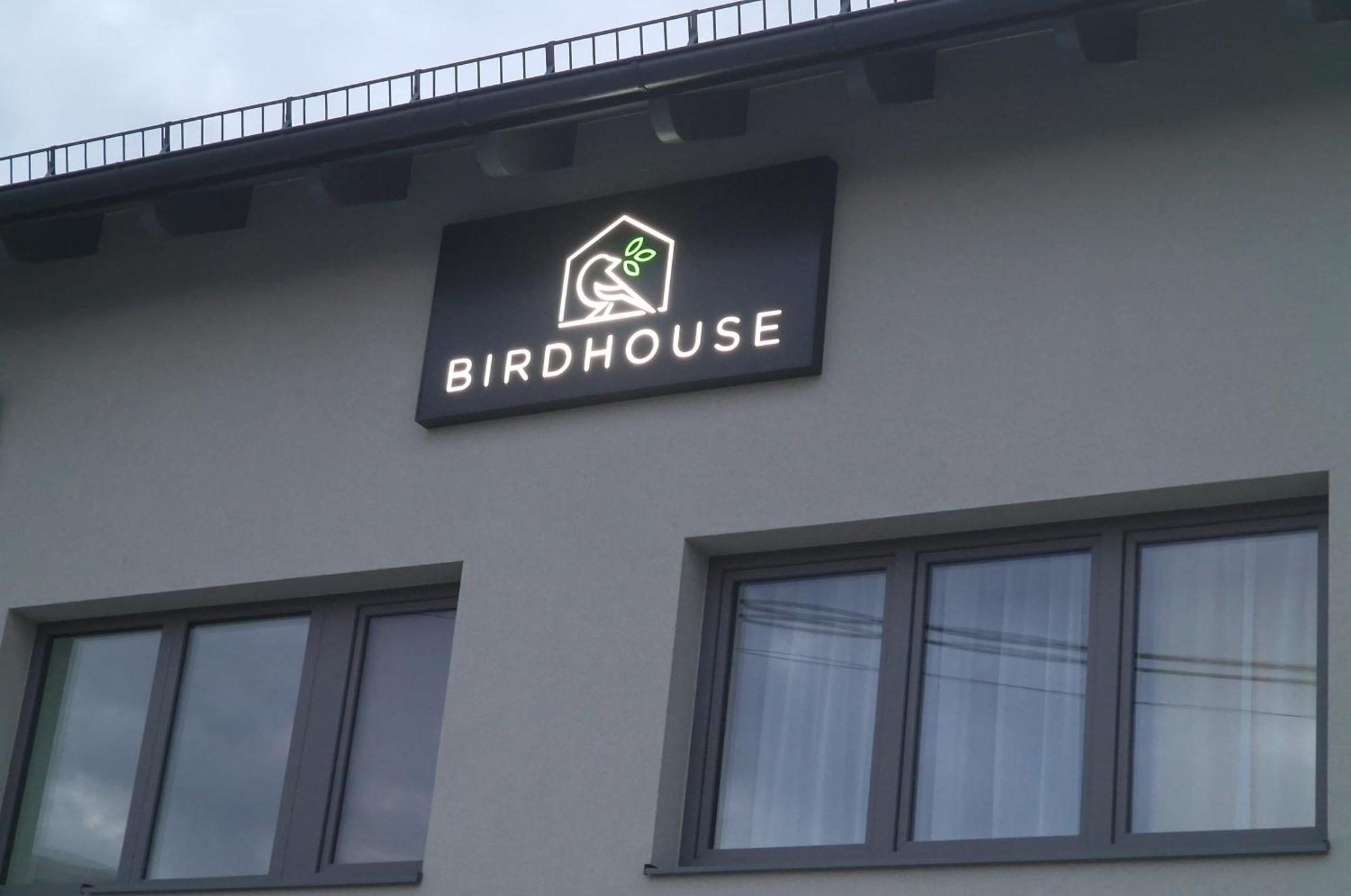 Bird House Hotel Presov Ngoại thất bức ảnh